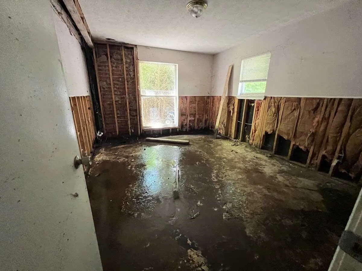 Water Damage Restoration services in Lancaster, TX